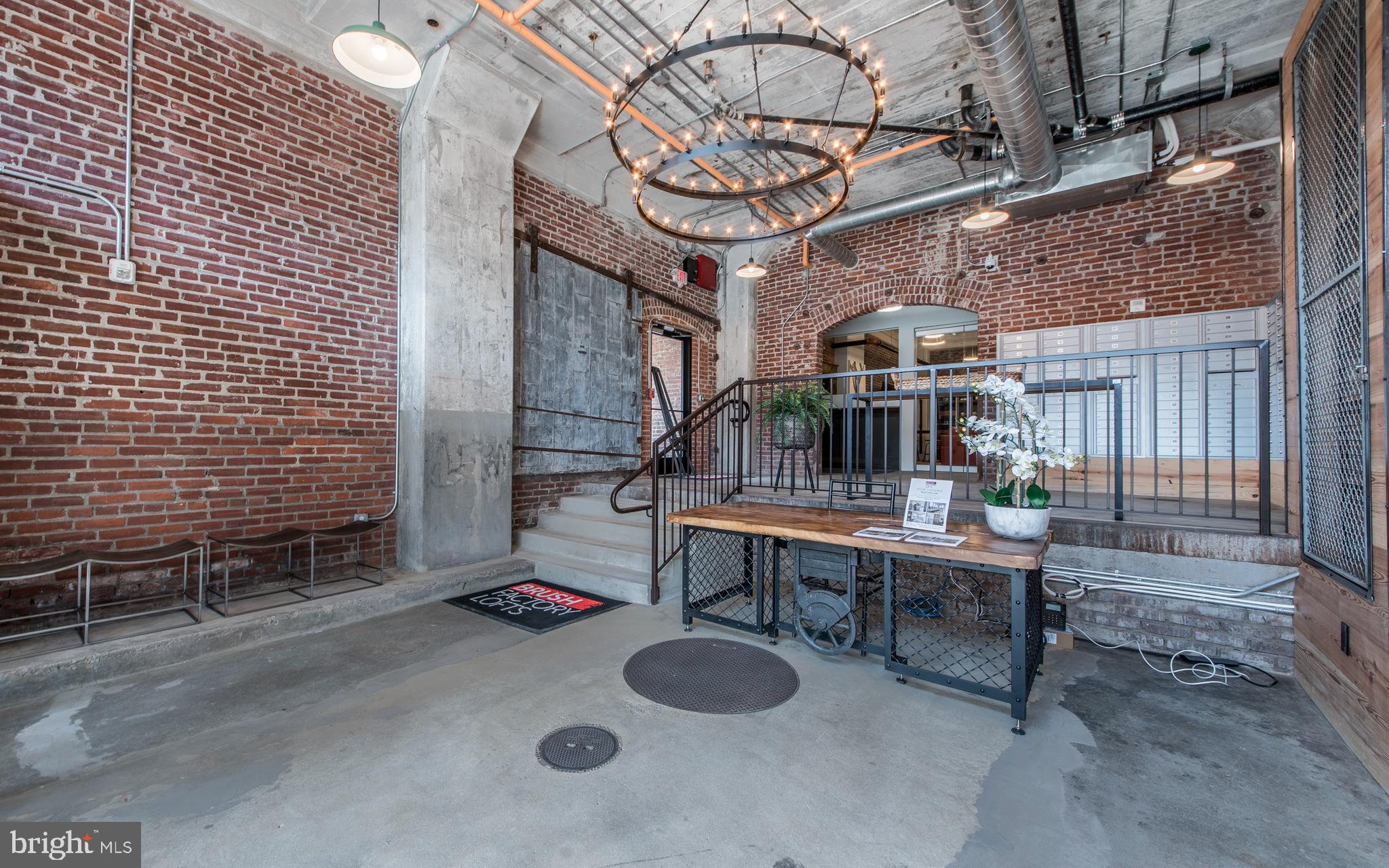 LOWER MOYAMENSING - Residential Lease