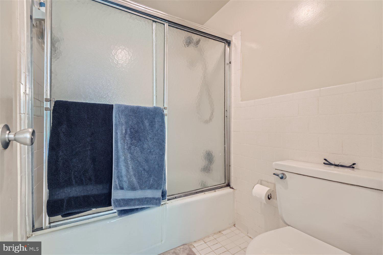 CROSS KEYS - Residential