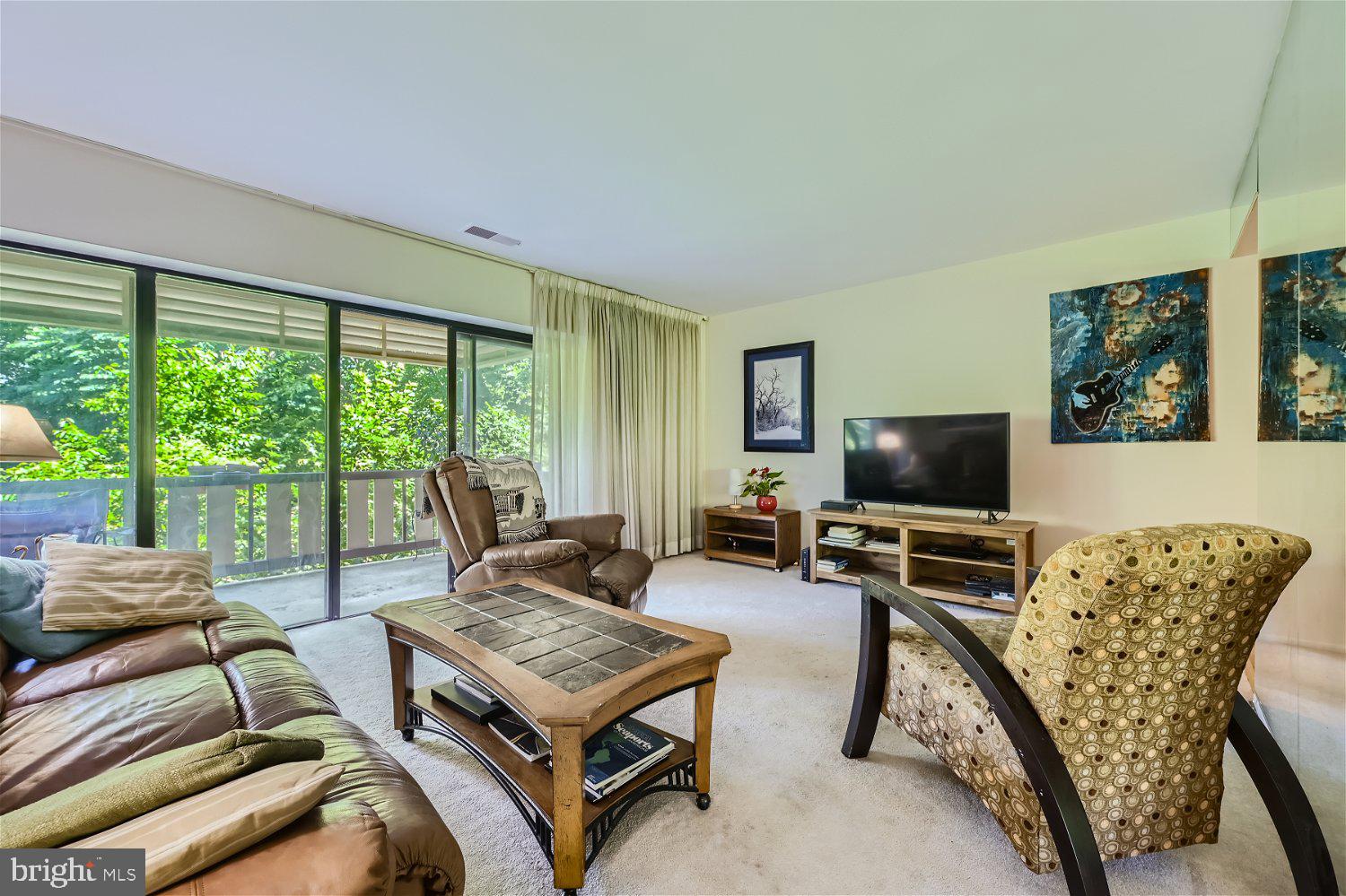 CROSS KEYS - Residential