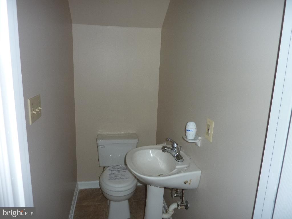 LANDISVILLE - Residential