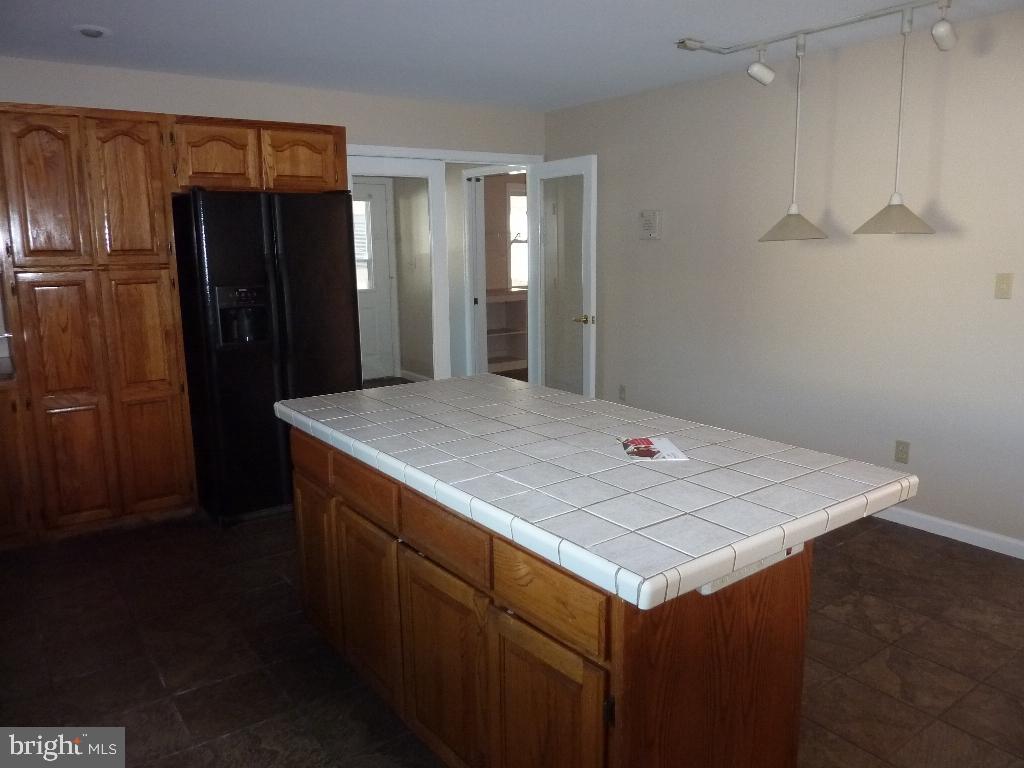 LANDISVILLE - Residential