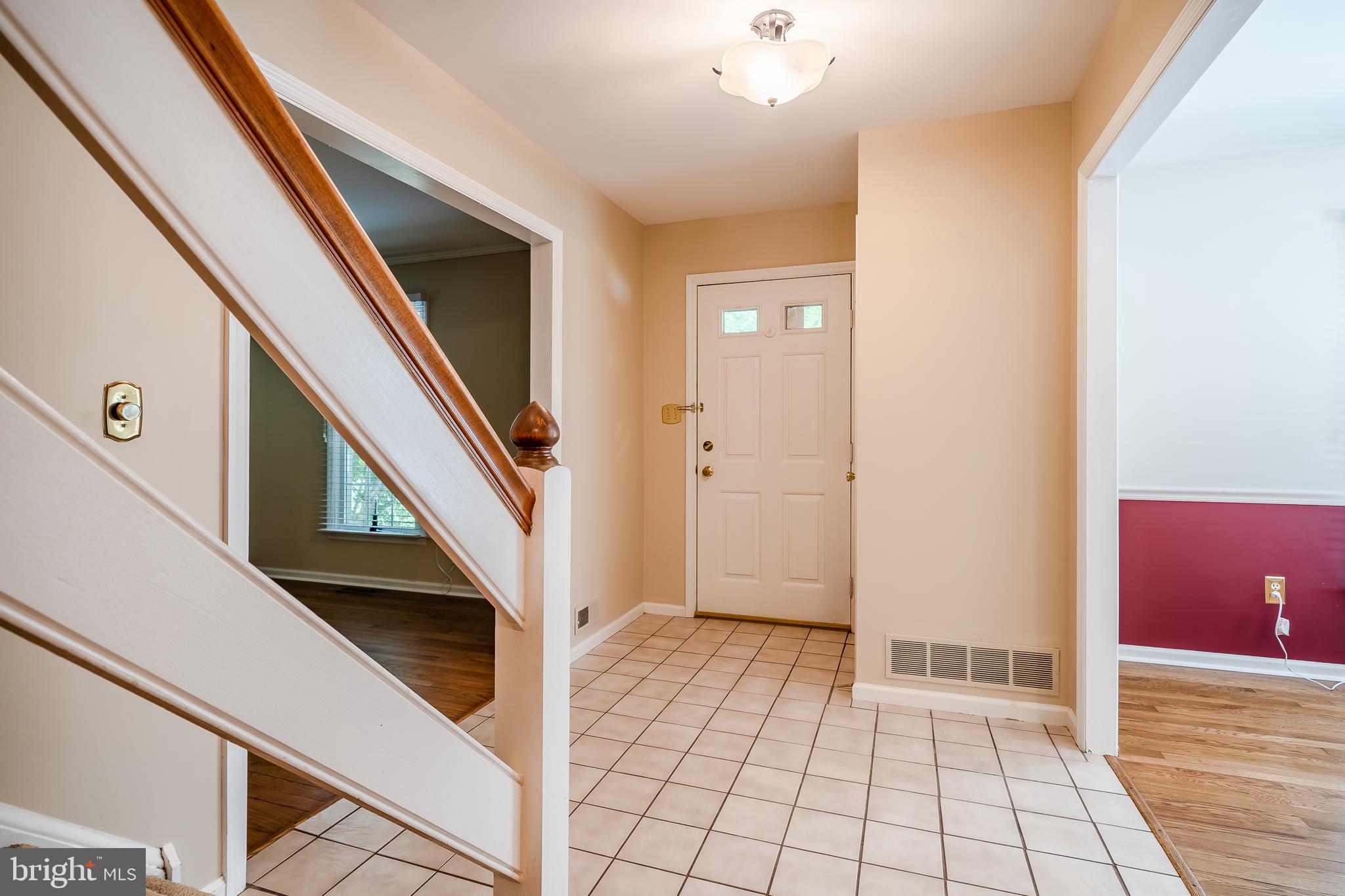 DEERFIELD KNOLL - Residential