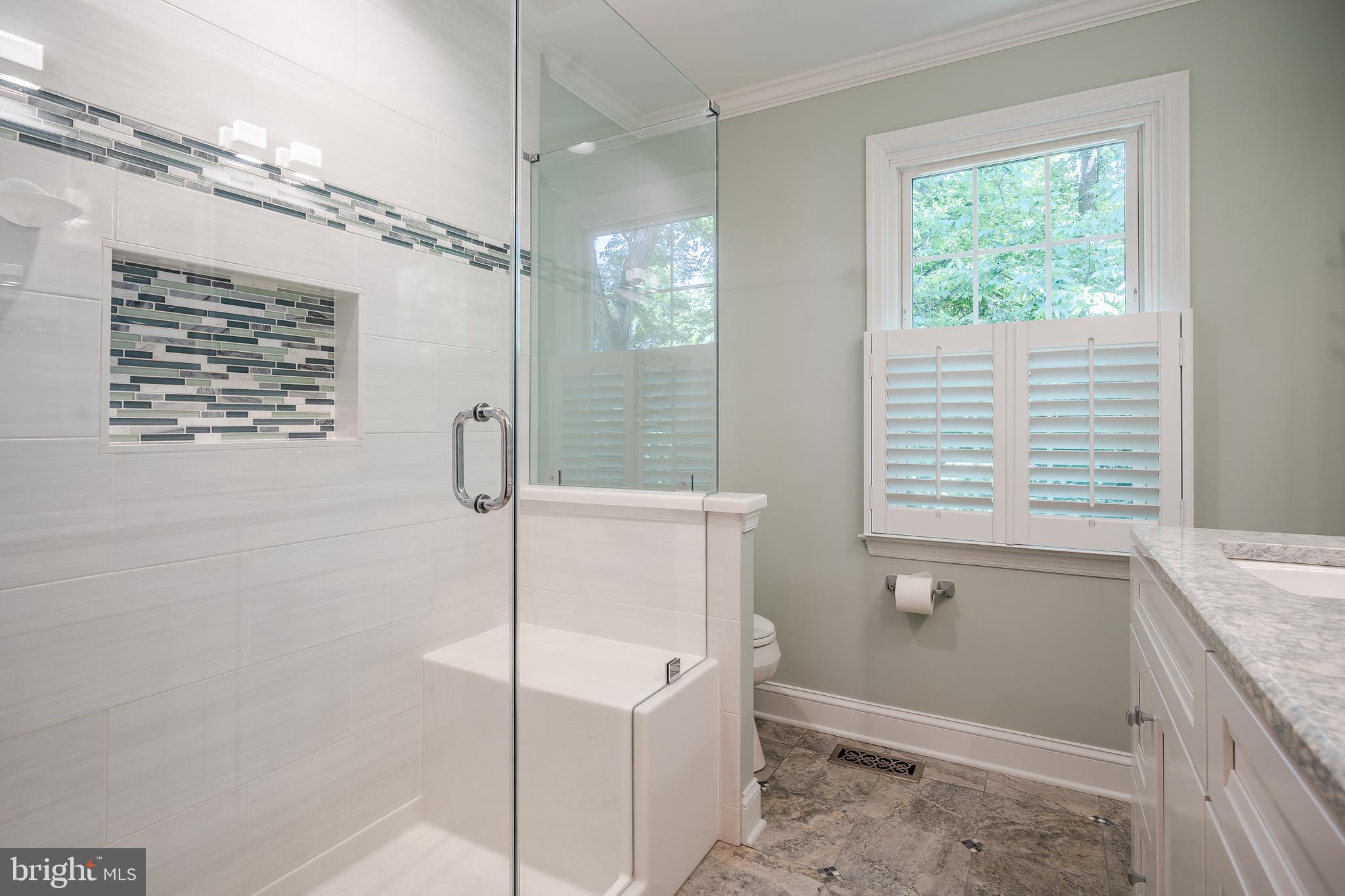 DEERFIELD KNOLL - Residential