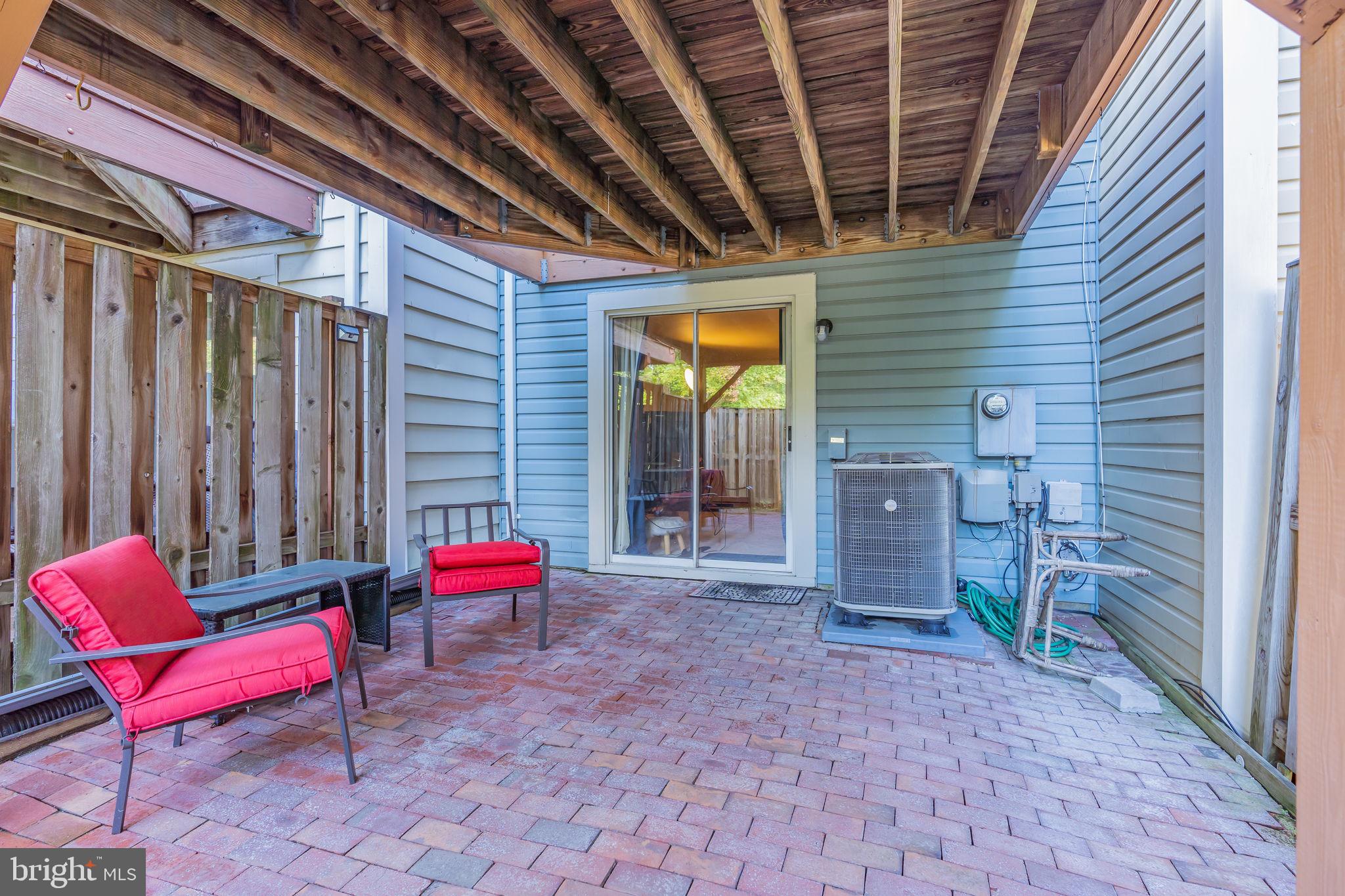 KINGSTOWNE - Residential Lease