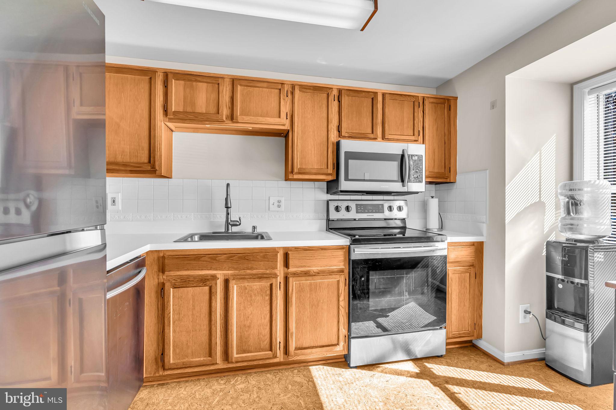 KINGSTOWNE - Residential Lease