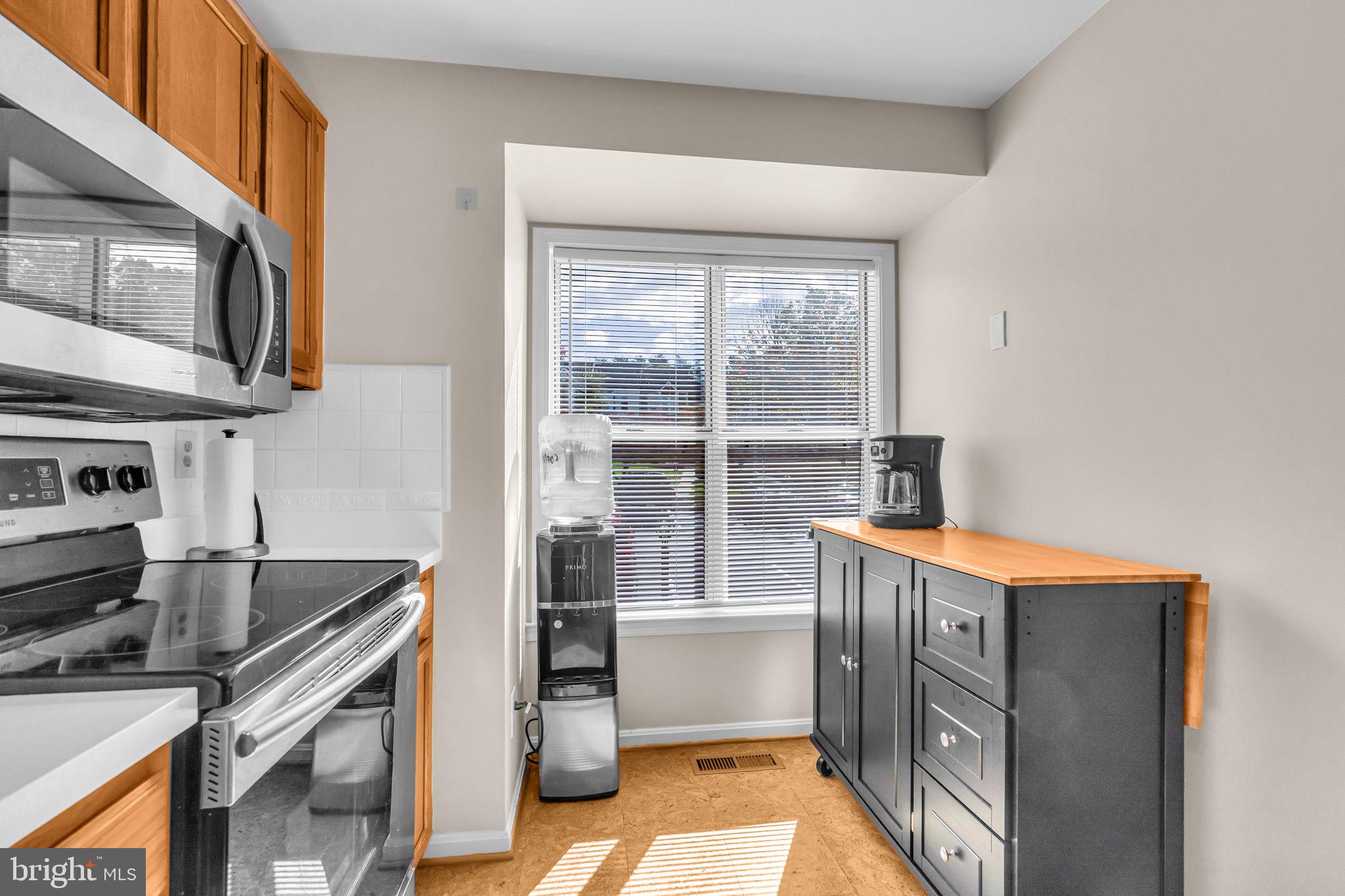 KINGSTOWNE - Residential Lease