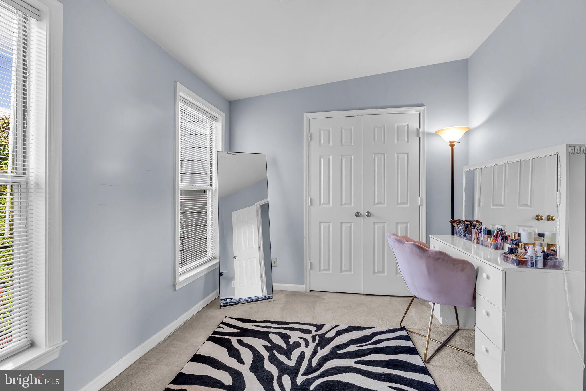 KINGSTOWNE - Residential Lease