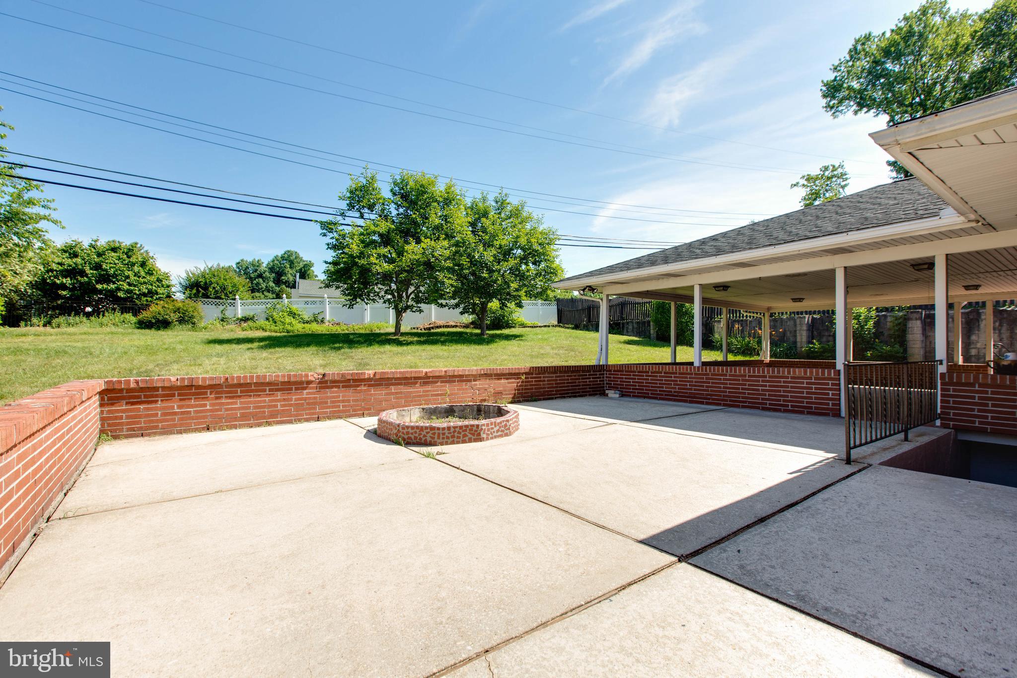 PINEDALE - Residential