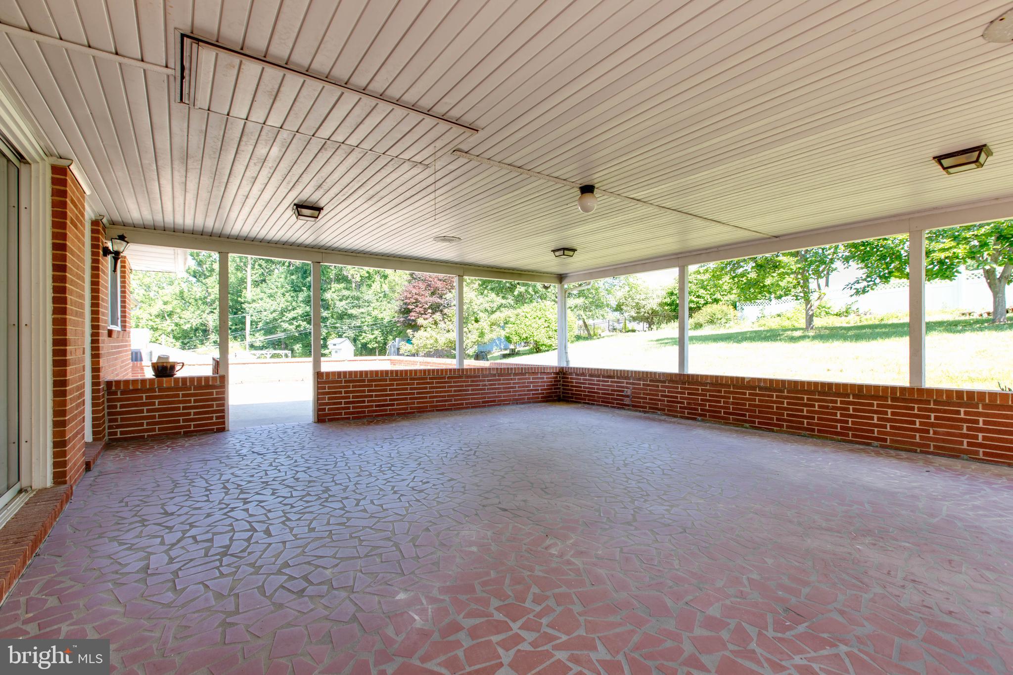 PINEDALE - Residential