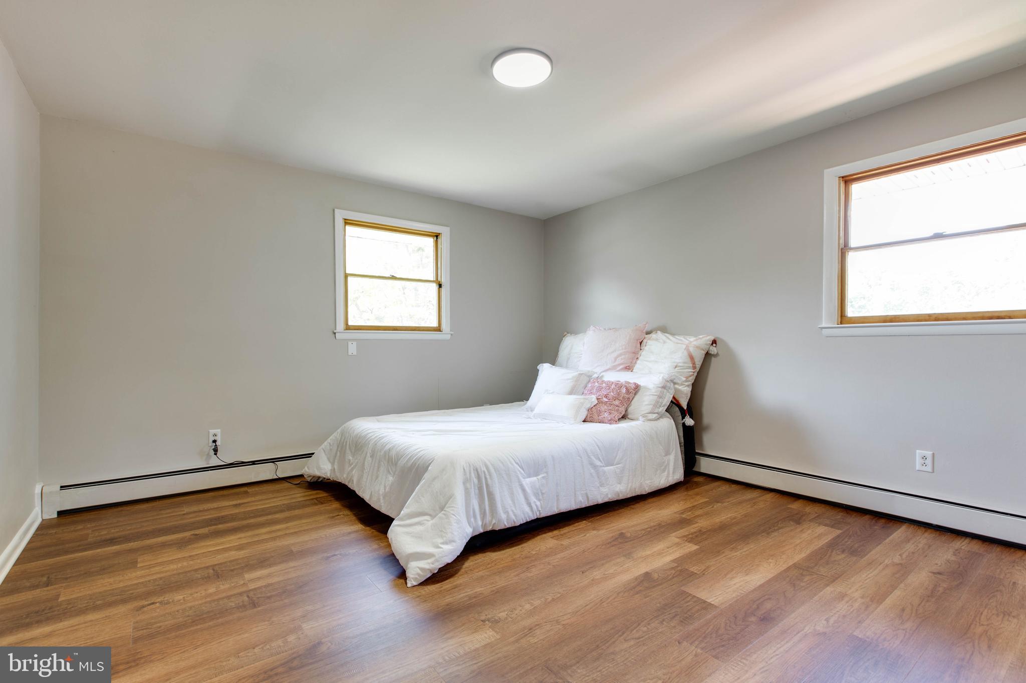 PINEDALE - Residential