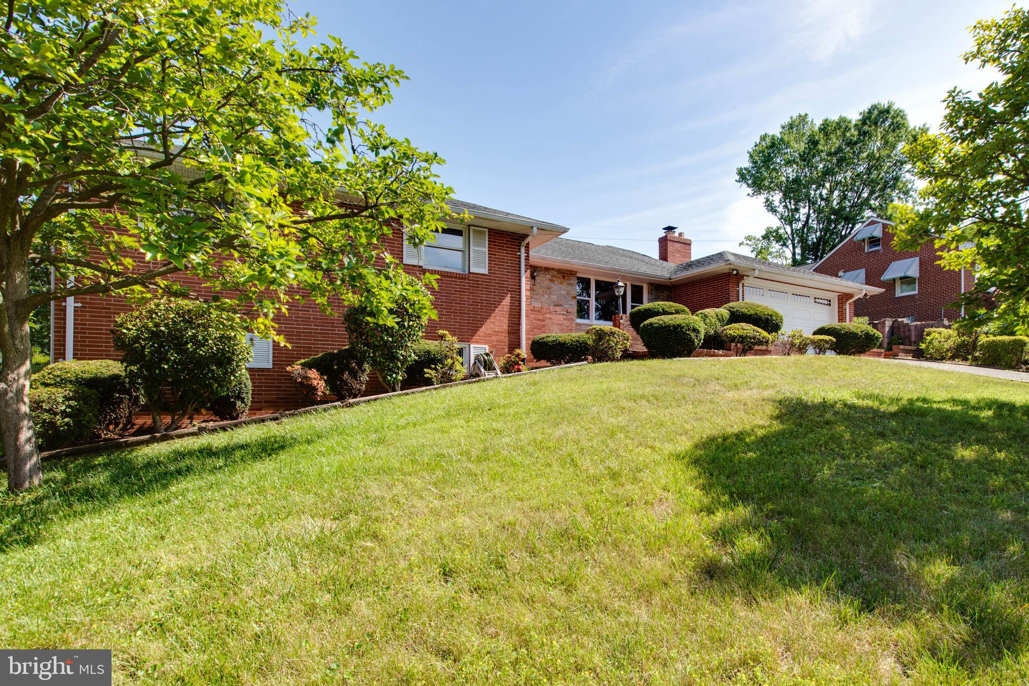 PINEDALE - Residential