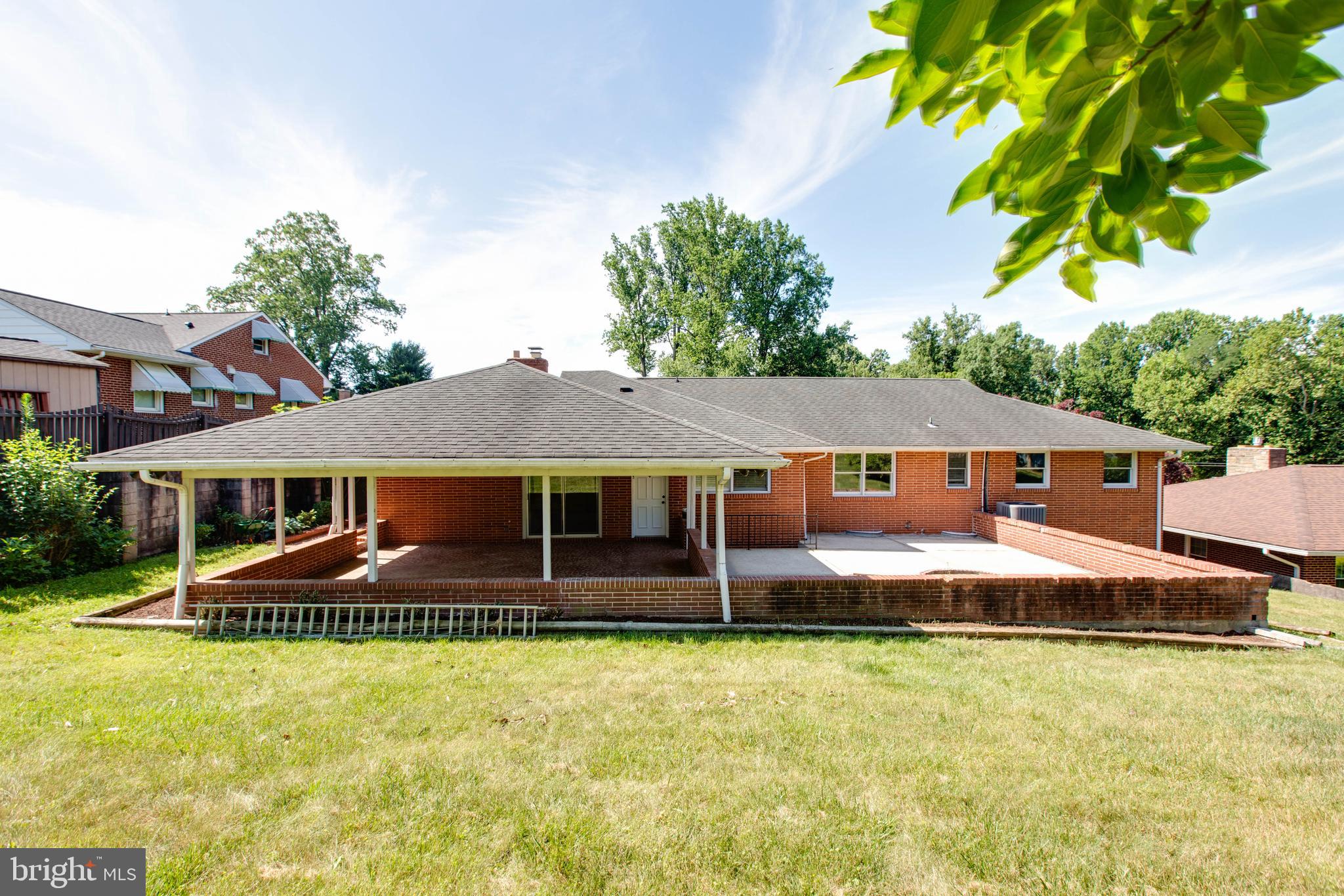 PINEDALE - Residential