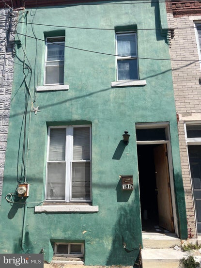 1917 W Wilt St – Investment Home