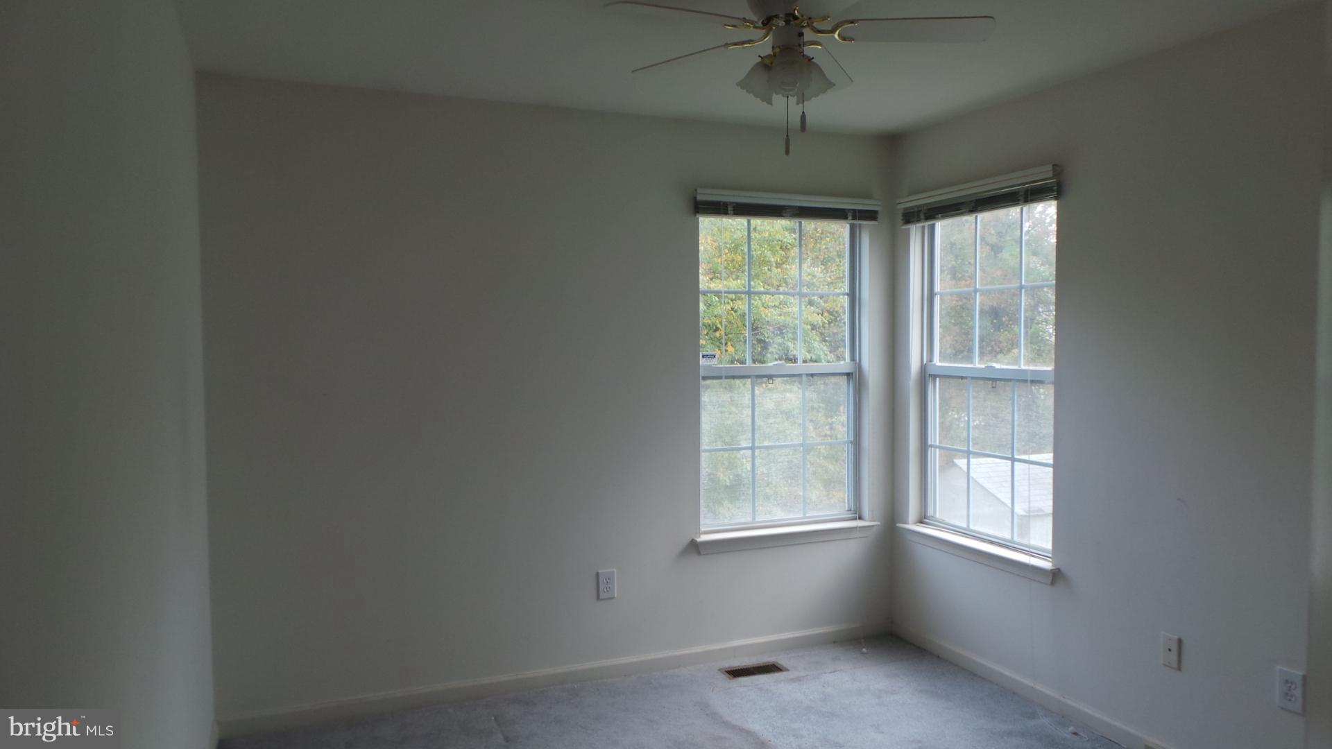 CLAYBROOKE - Residential