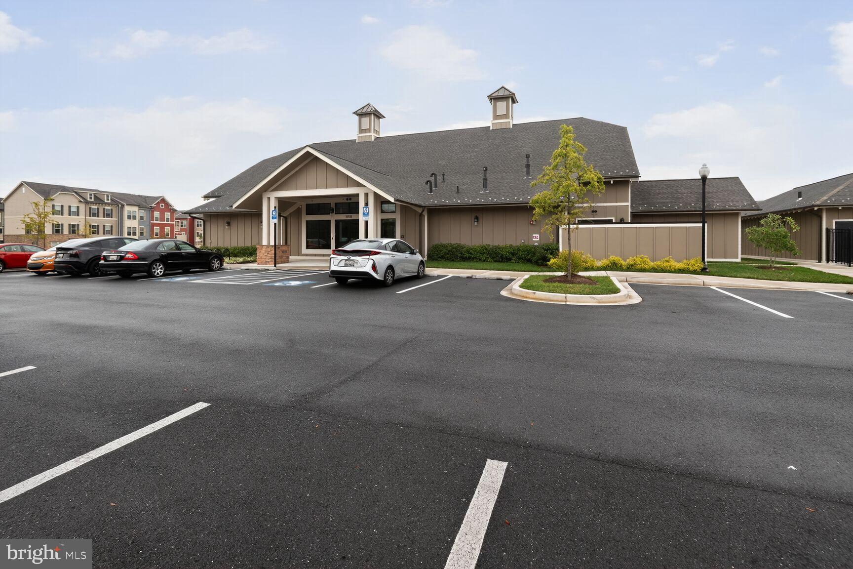 VILLAGES OF URBANA - Residential