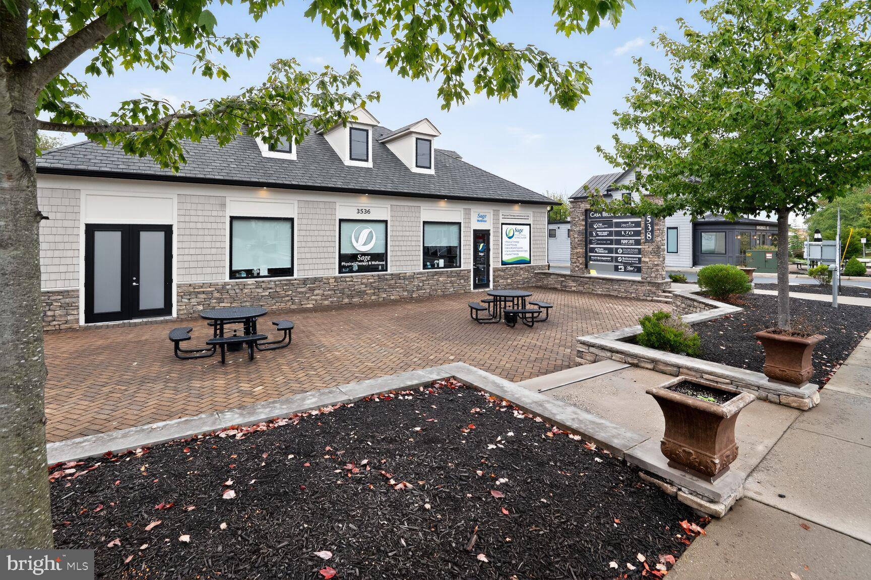 VILLAGES OF URBANA - Residential