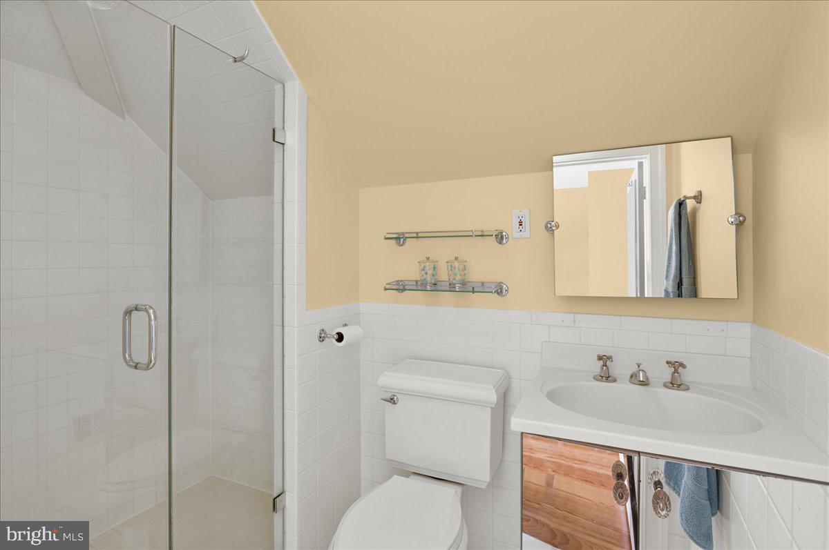 CLEVELAND PARK - Residential