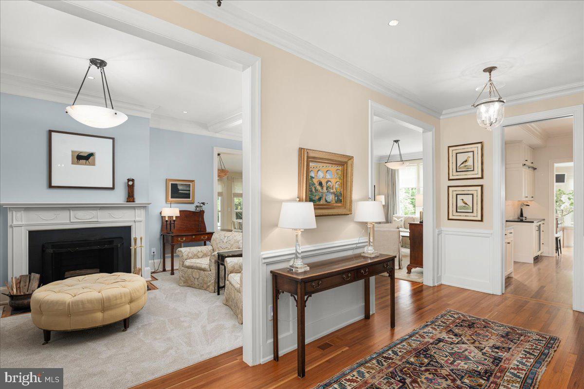 CLEVELAND PARK - Residential
