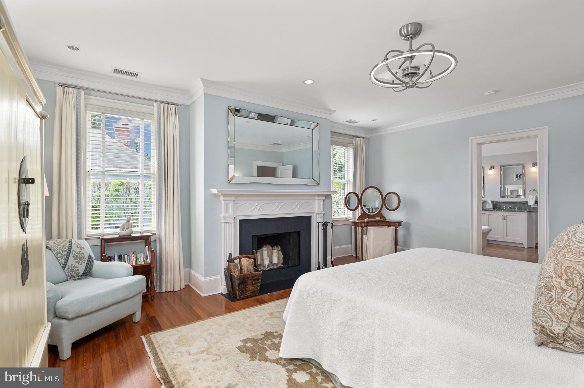 CLEVELAND PARK - Residential