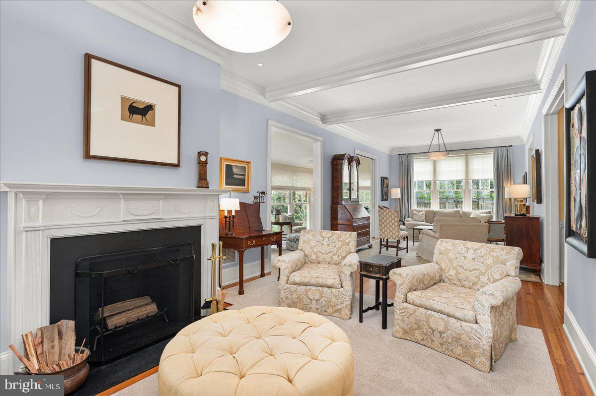 CLEVELAND PARK - Residential