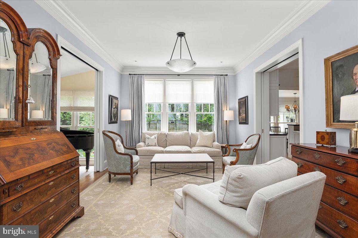 CLEVELAND PARK - Residential