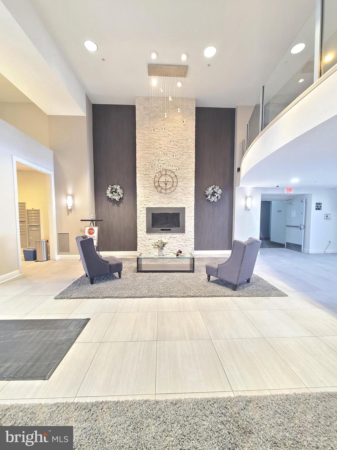 ISABELLA AT MONTICELLO MEWS - Residential Lease