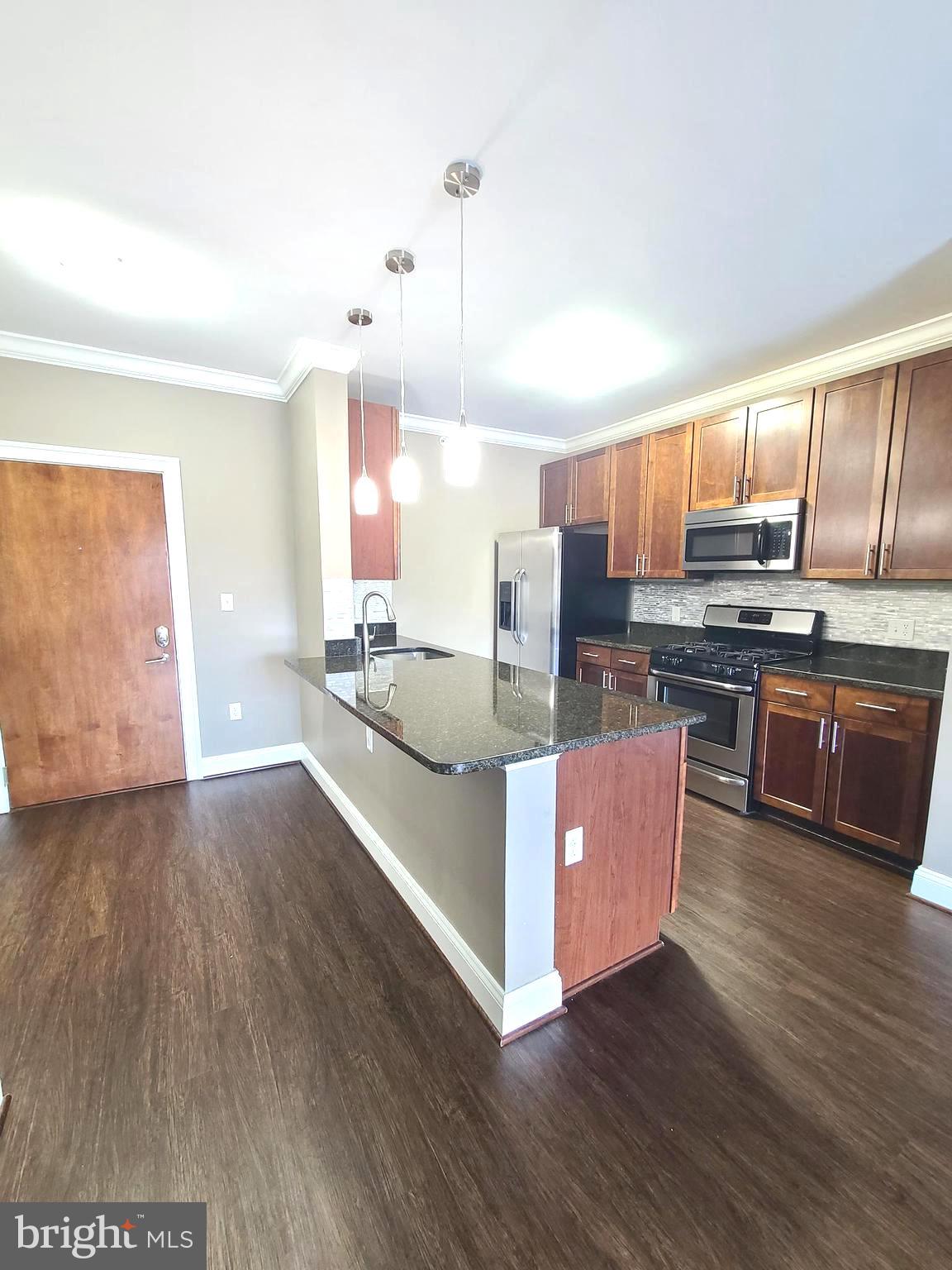 ISABELLA AT MONTICELLO MEWS - Residential Lease