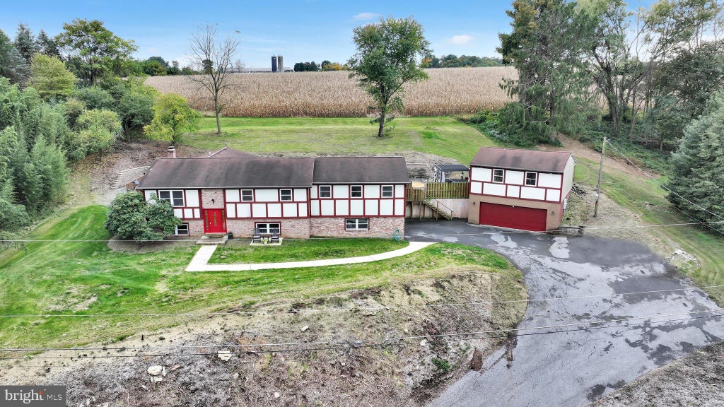 Photo of 238 Zartman Mill Road, LITITZ, PA 17543 (MLS # PALA2097070)