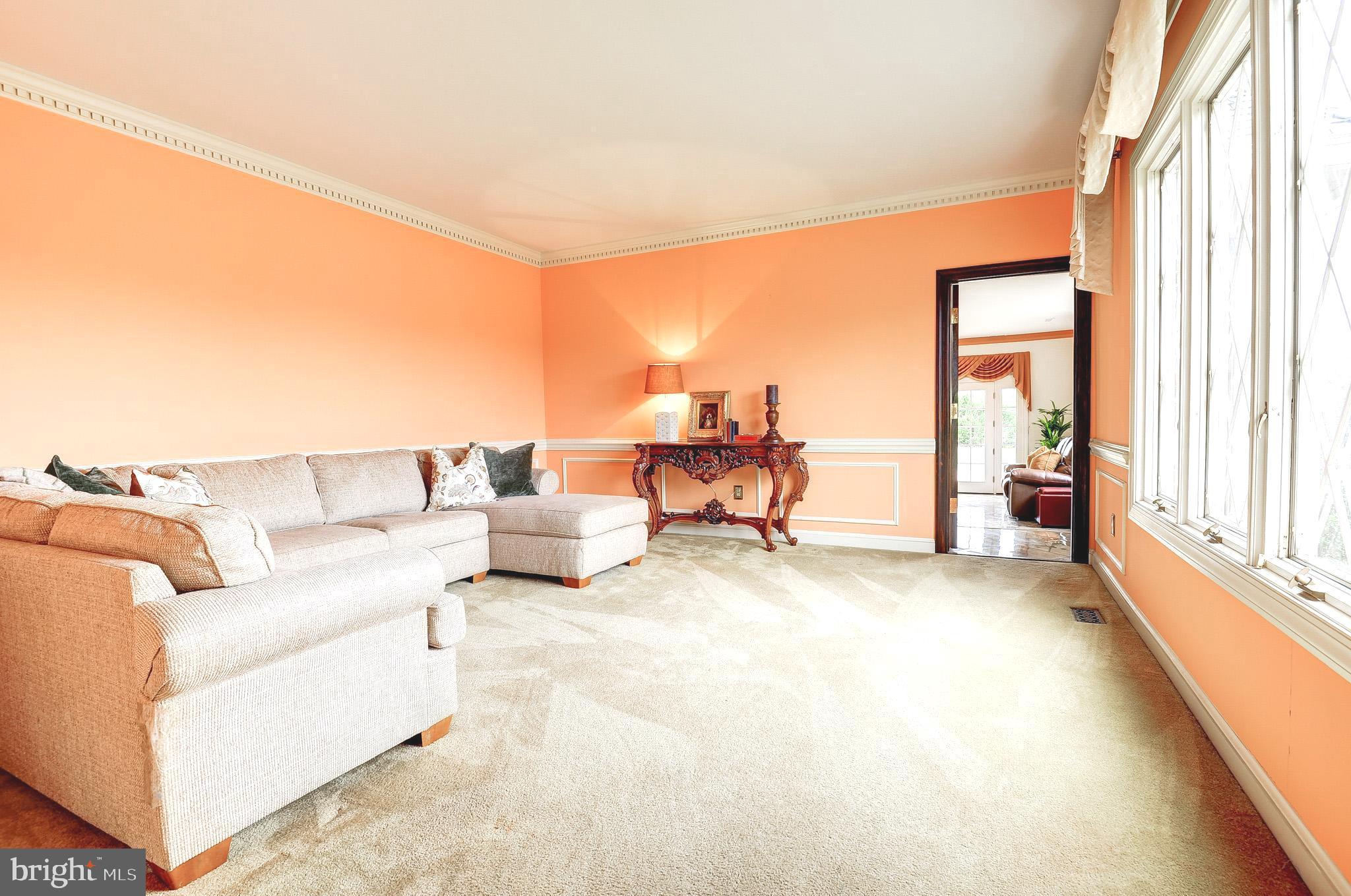 HAYMARKET TOWN - Residential