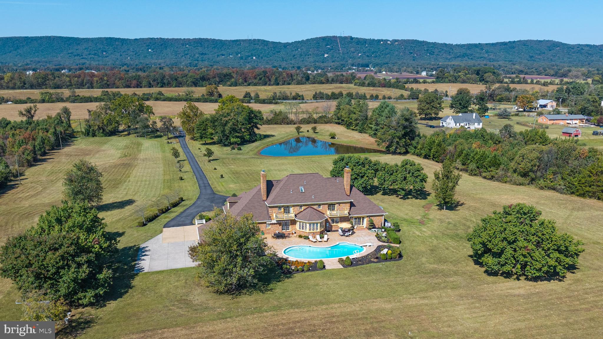 HAYMARKET TOWN - Residential