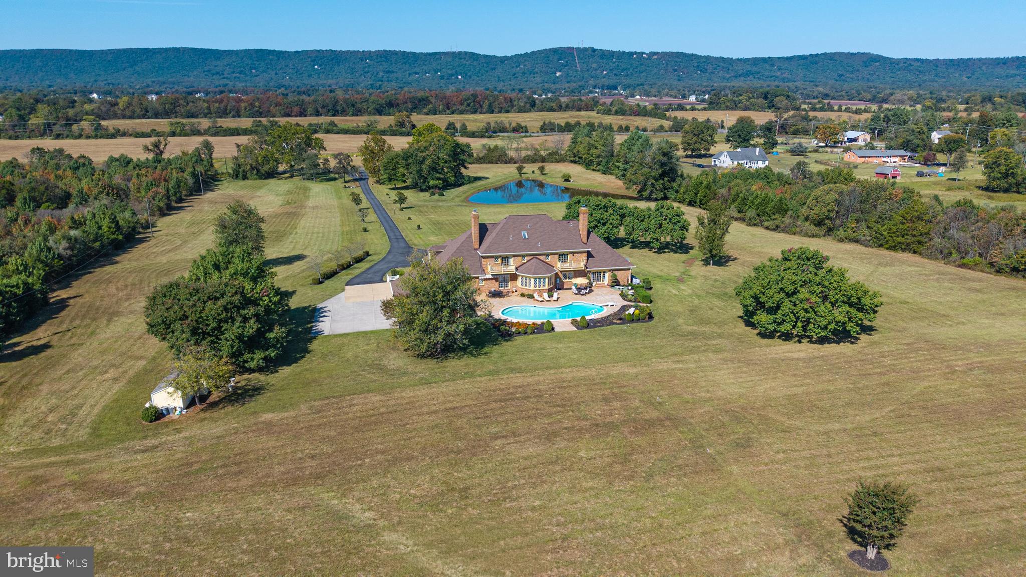 HAYMARKET TOWN - Residential