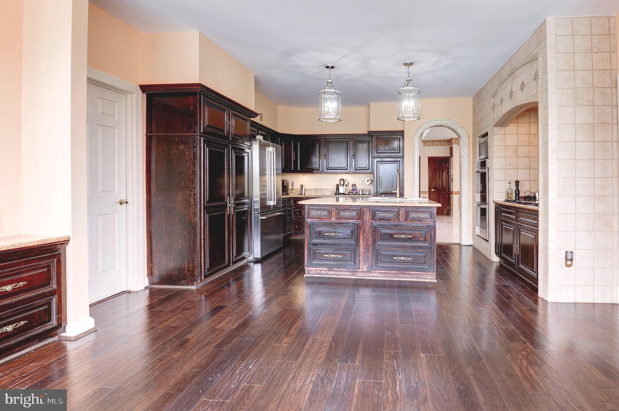 HAYMARKET TOWN - Residential