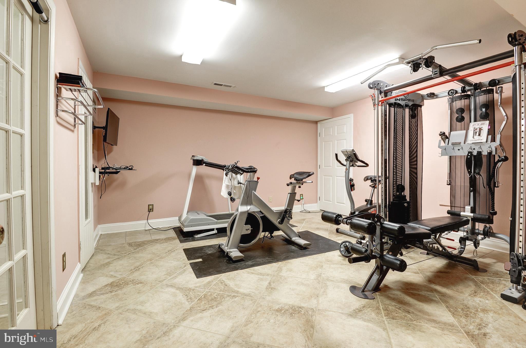 HAYMARKET TOWN - Residential