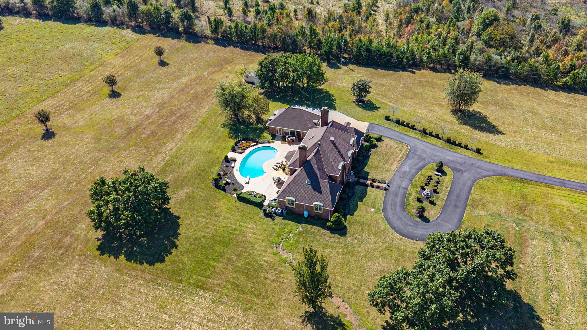 HAYMARKET TOWN - Residential