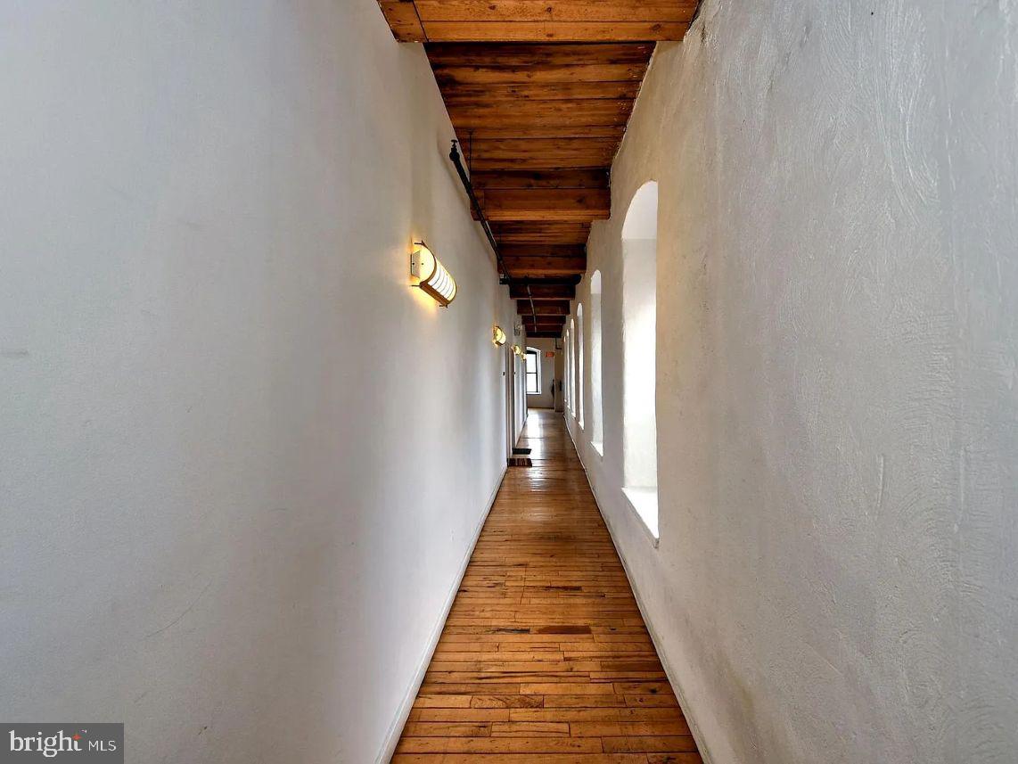 ROXBOROUGH - Residential