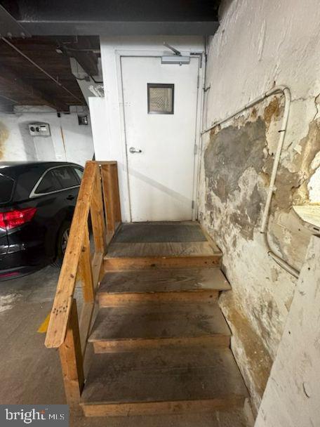 ROXBOROUGH - Residential