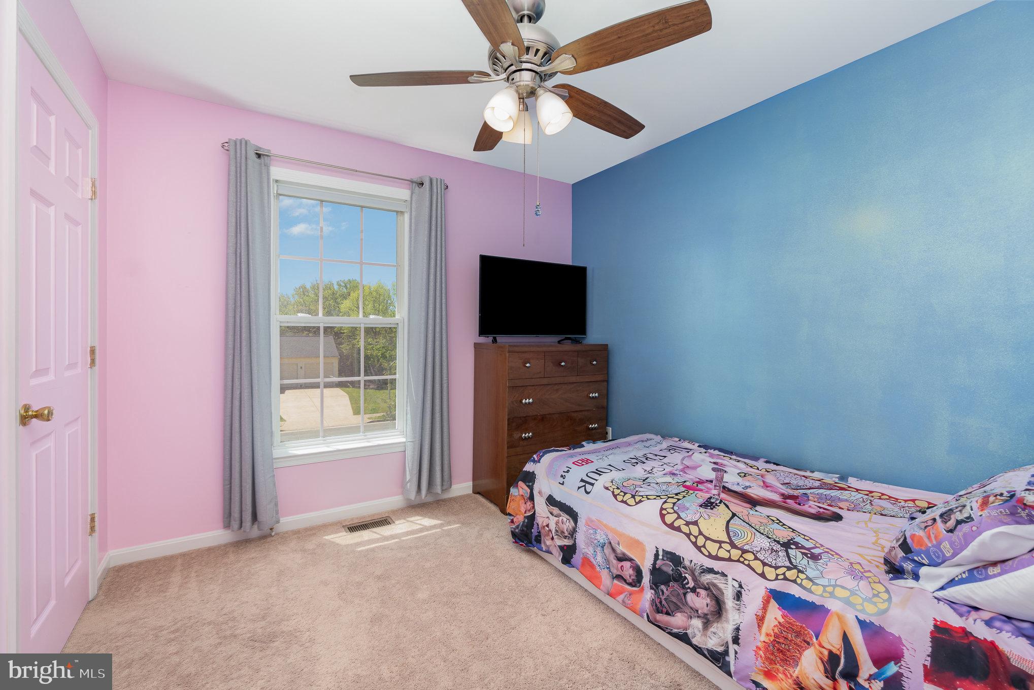 ORCHARD HILLS - Residential