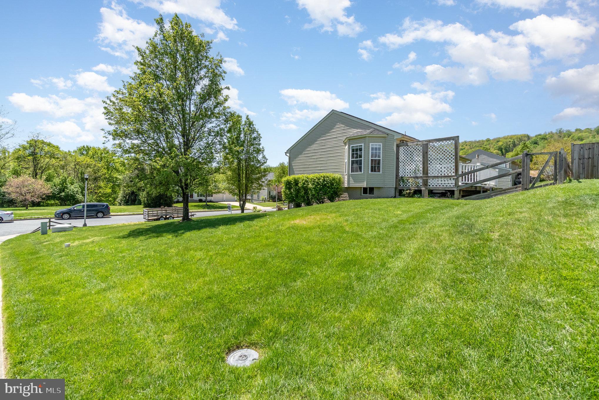 ORCHARD HILLS - Residential