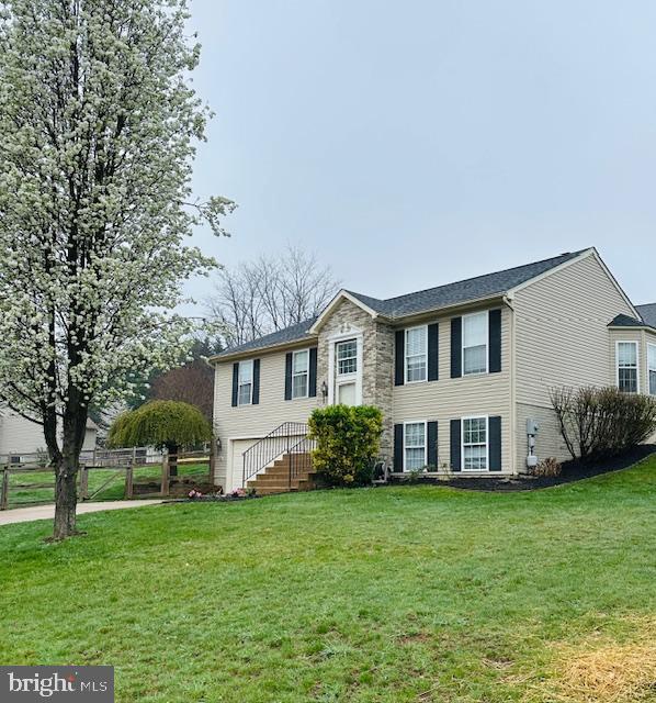 ORCHARD HILLS - Residential