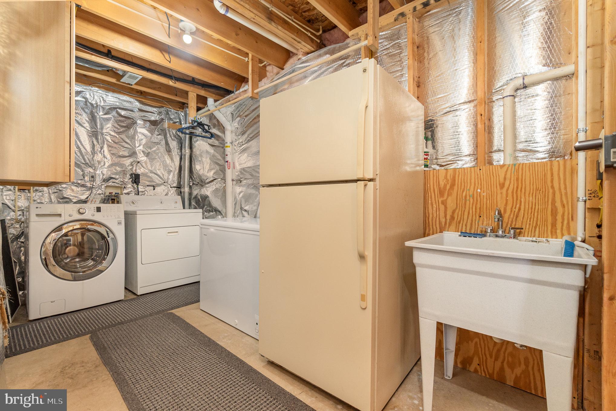 ORCHARD HILLS - Residential