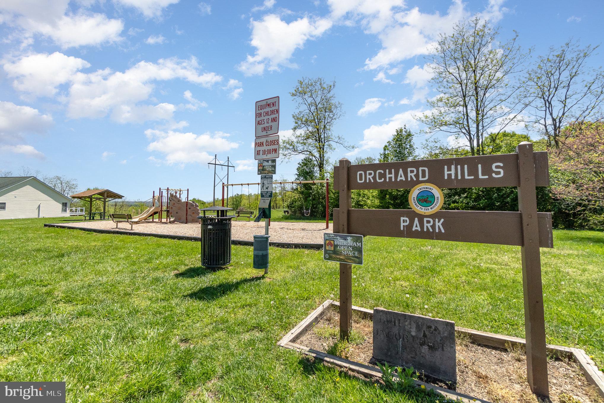 ORCHARD HILLS - Residential