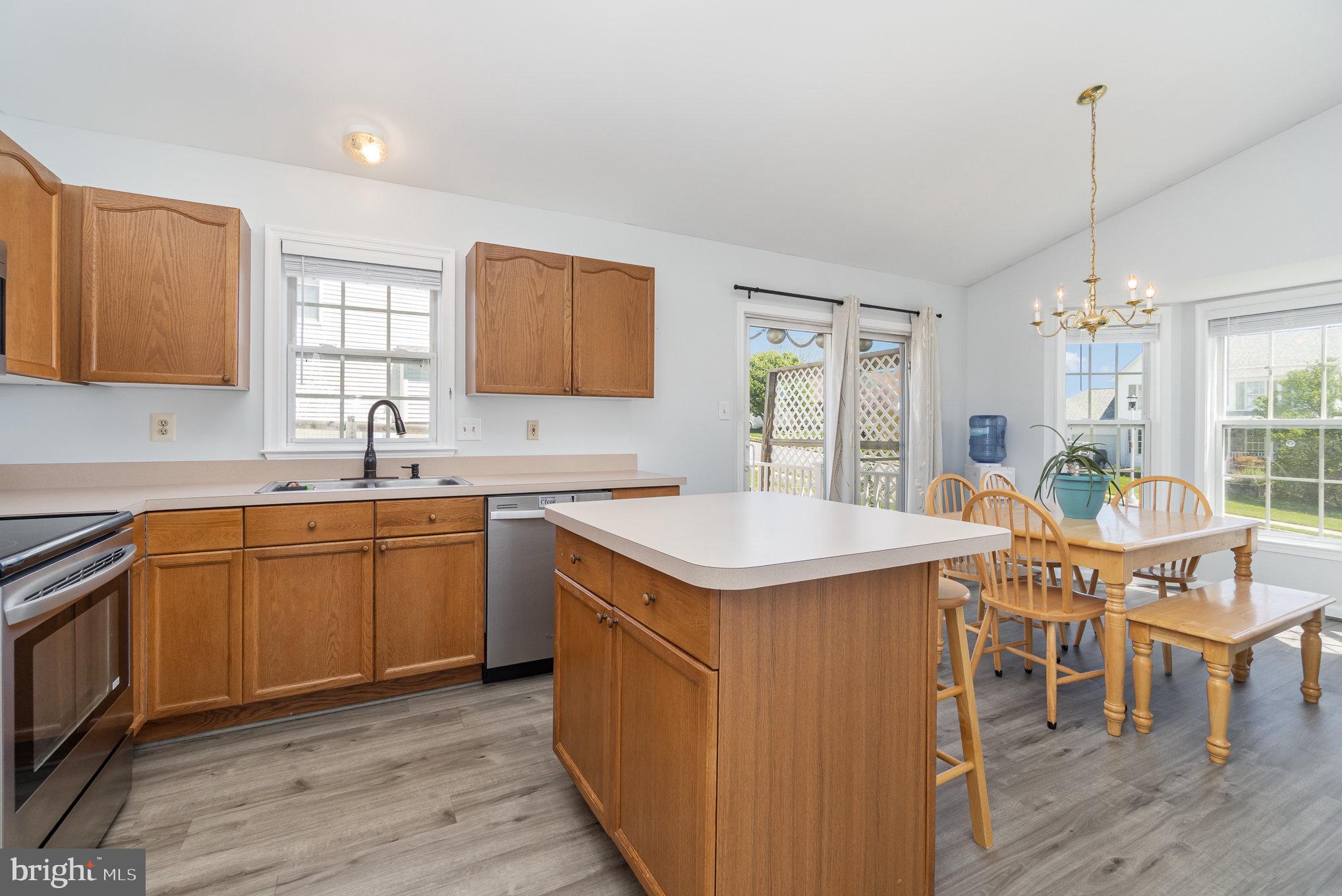 ORCHARD HILLS - Residential