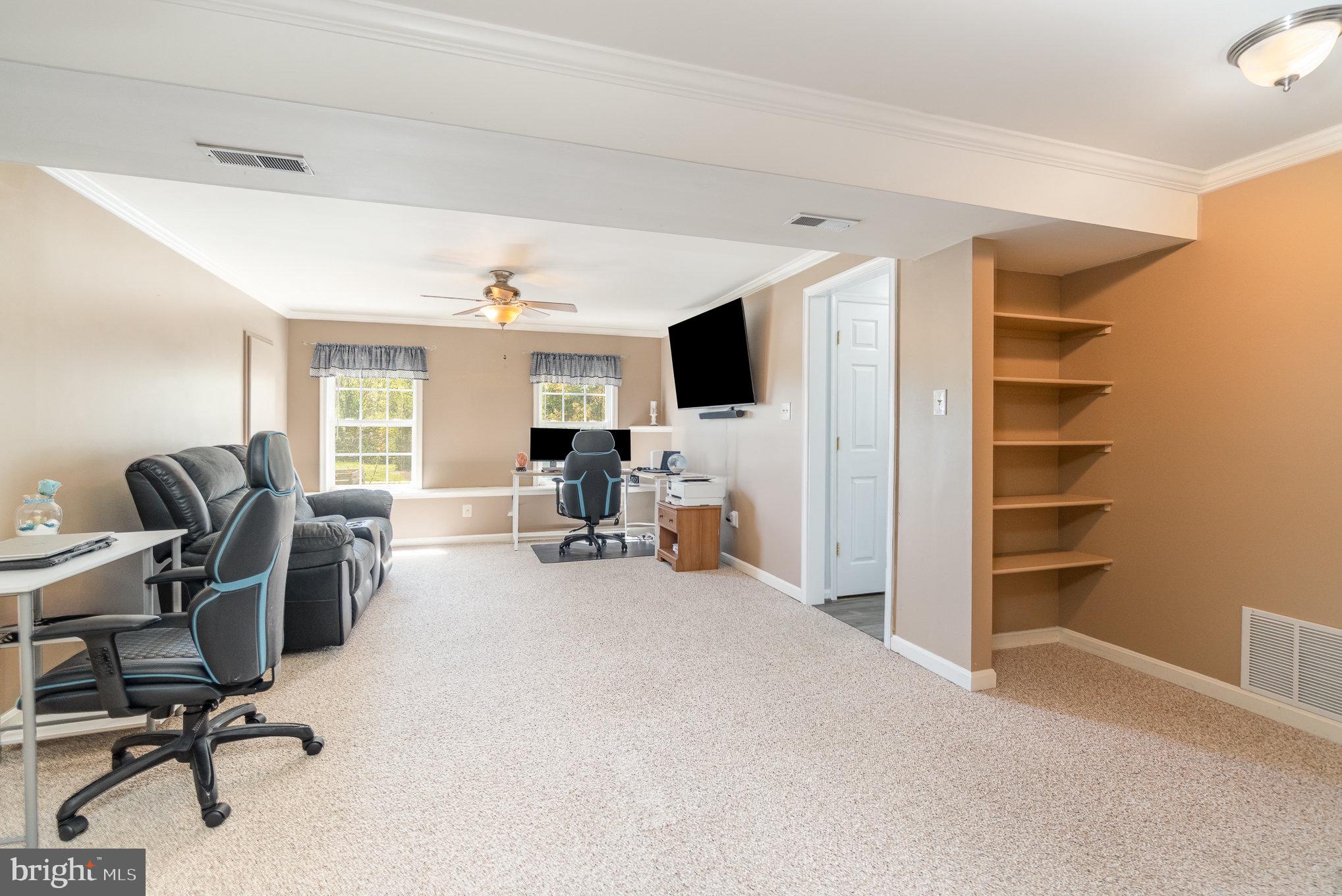 ORCHARD HILLS - Residential