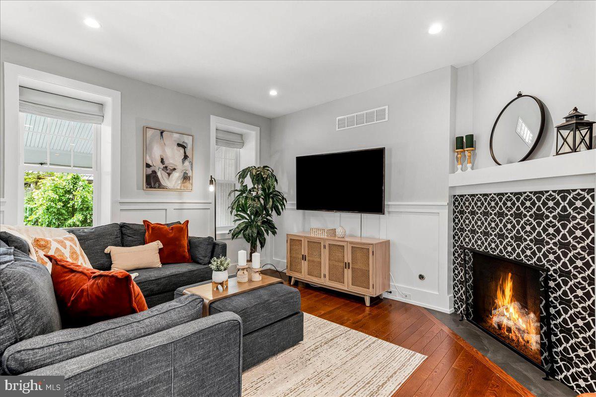 NARBERTH - Residential