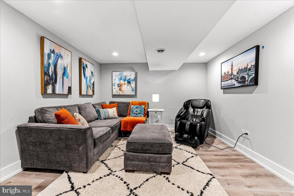 NARBERTH - Residential