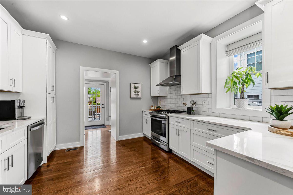 NARBERTH - Residential