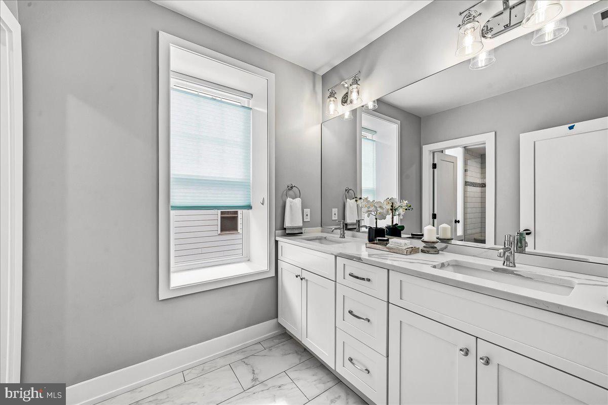 NARBERTH - Residential