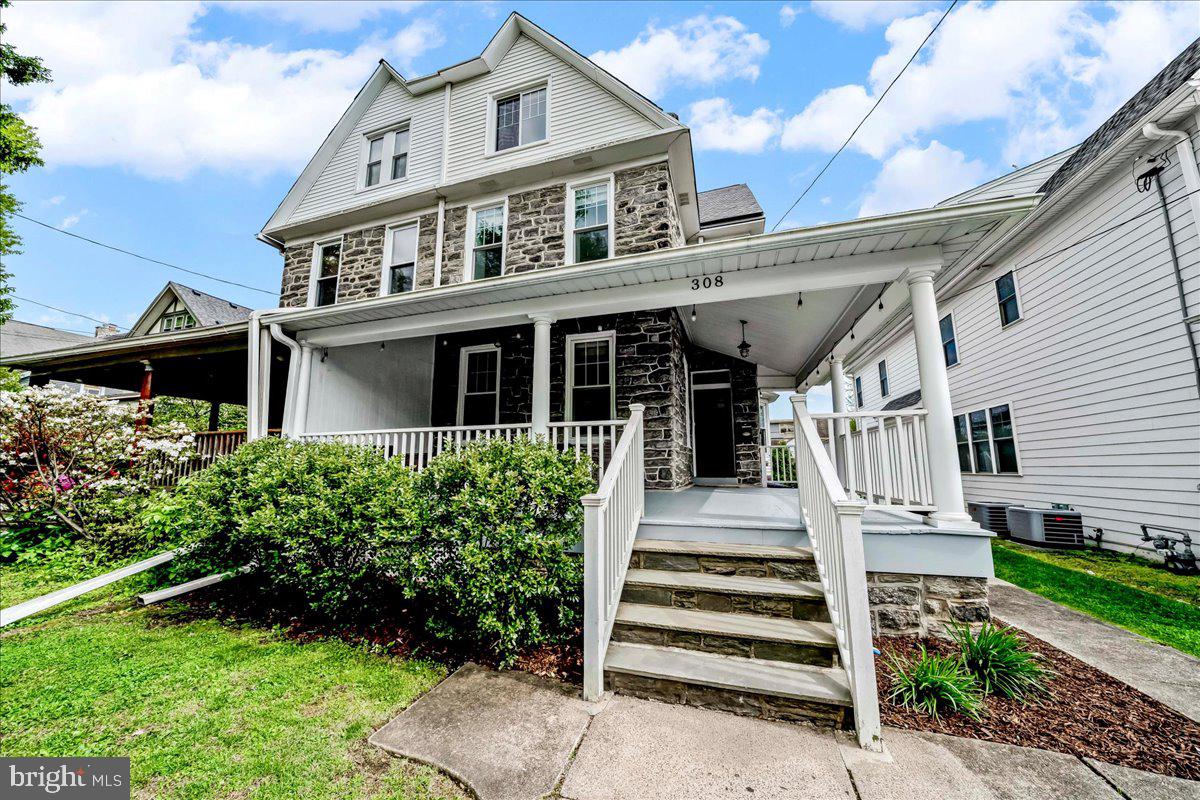 NARBERTH - Residential