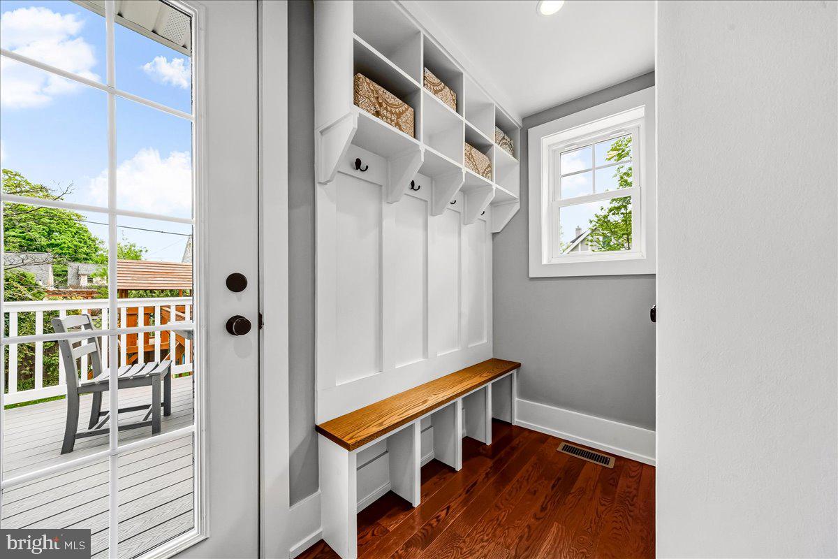 NARBERTH - Residential