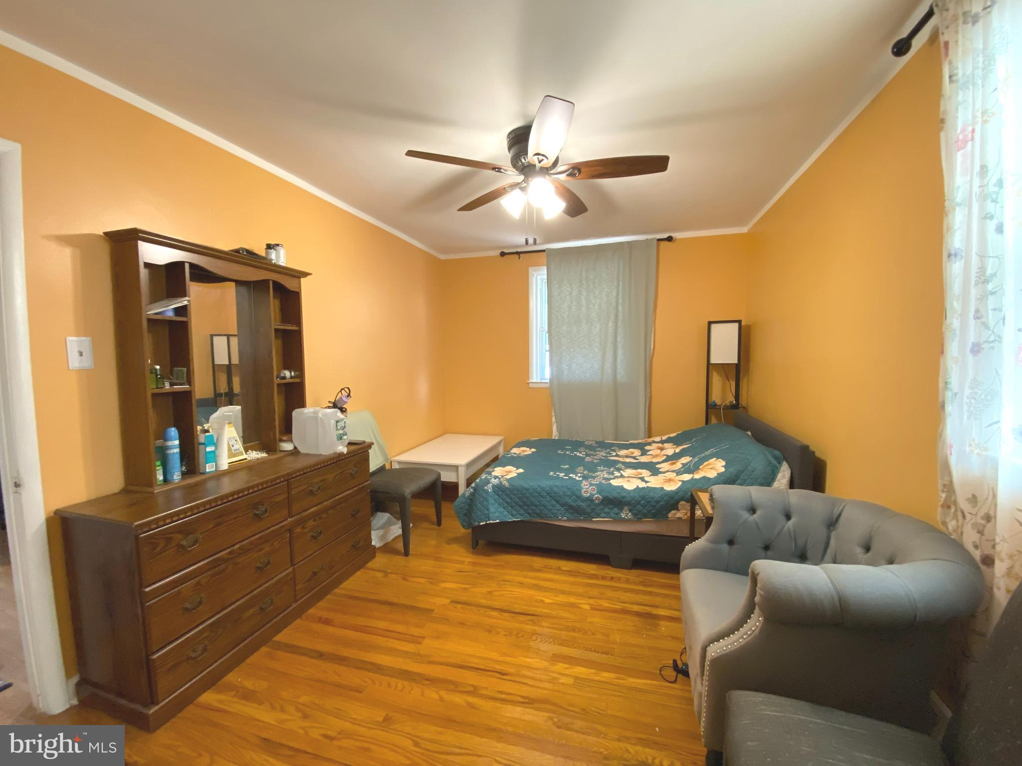 BELLS CORNER - Residential